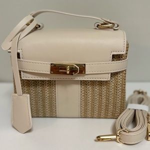Woven Lightweight Crossbody Tote Bag